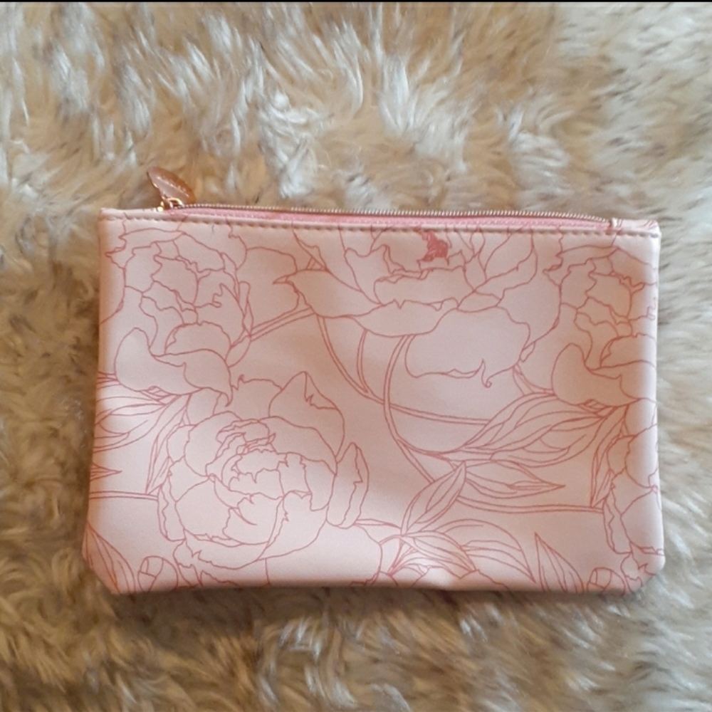 6/$25 Flowers Ipsy Makeup Bag